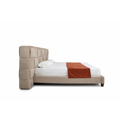 LA Furniture McKamey Modern Beige Fabric Bed VGEVVG728-VIENNA-039 Contemporary Style by Vig Furnitrue Number 81561|81562 Catch Home Goods