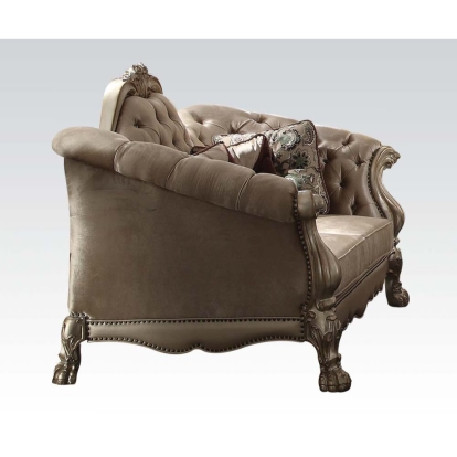 Acme Dresden Loveseat with 5 Pillows Model 52091