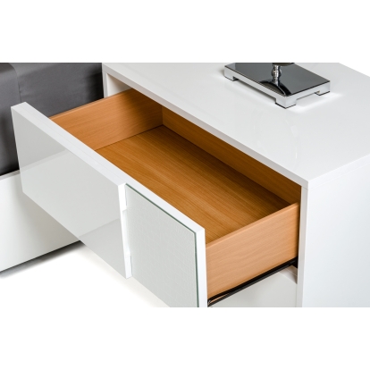 LA Furniture Monza Italian Modern White Nightstand VGACMONZA-NS Contemporary Style by Vig Furnitrue Number 17590C Catch Home Goods