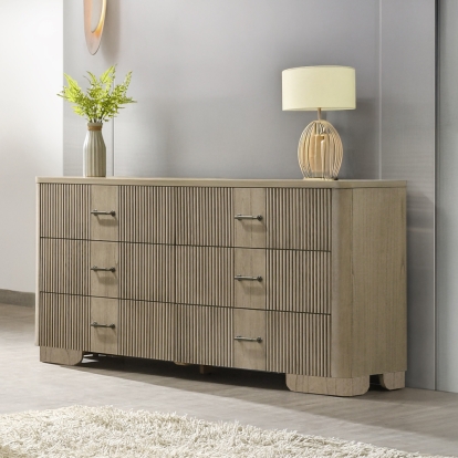Acme Lakkari Dresser Model BD04875