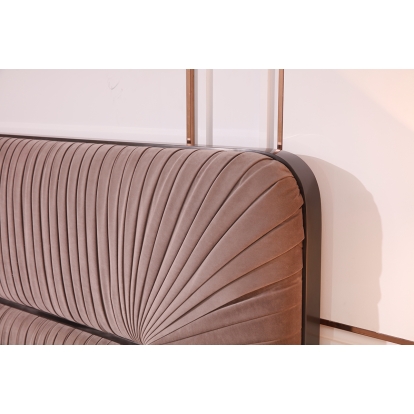 LA Furniture Duke Modern Grey Velvet & Black Gun Chrome Bed VGVCBD1903-GRY Contemporary Style by Vig Furnitrue Number 75865|75866 Catch Home Goods