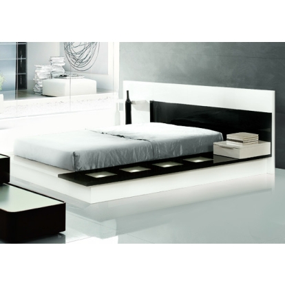 LA Furniture Impera Modern Black and White Lacquer Walk-on Platform Bed VGWCIMPERA Contemporary Style by Vig Furnitrue Number 11689|11690|11691 Catch Home Goods