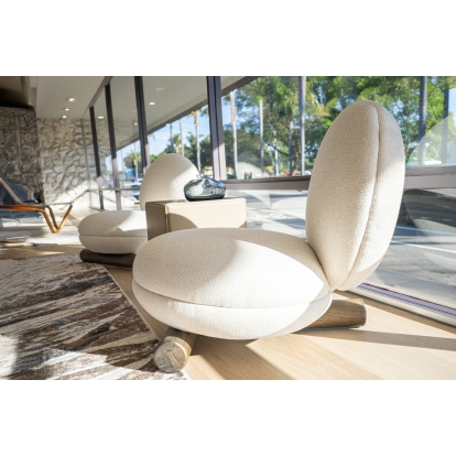 LA Furniture Minto Contemporary Off-White Fabric Accent Chair VGOD-ZW-23078-OFWHT Contemporary Style by Vig Furnitrue Number 81630|81630A Catch Home Goods