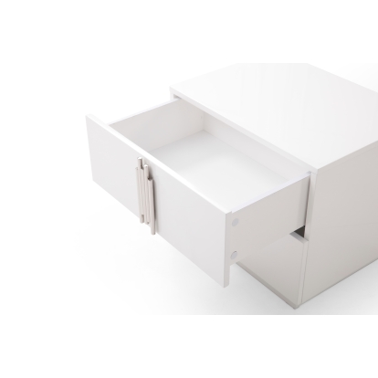 LA Furniture Token Modern White + Stainless Steel Bedroom Set VGVCBD815-SET-WHT Contemporary Style by Vig Furnitrue Number 78306|78307|78308 Catch Home Goods