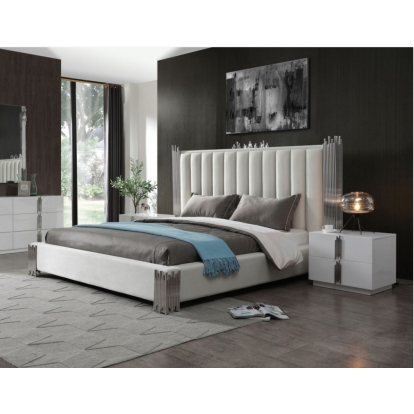 LA Furniture Token California King Modern Cream & Stainless Steel Bed + Nightstands VGVCBD815-WHT-BED-2NS-SET-CK Contemporary Style by Vig Furnitrue Number 79290 Catch Home Goods